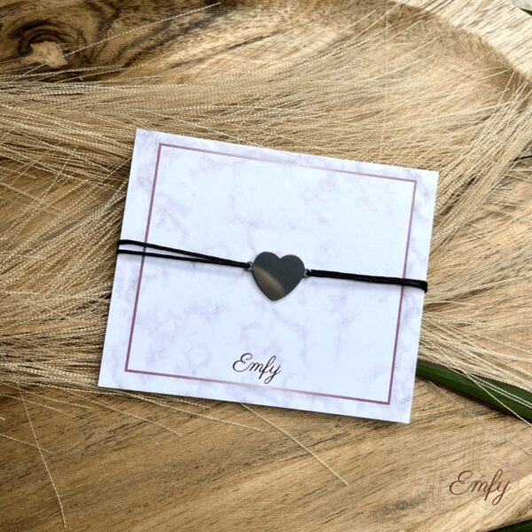 Zsinóros karkötő - teli szív medállal